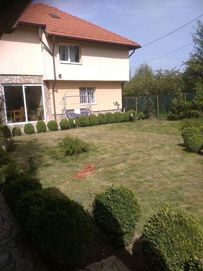 Guest House Iveta Sofía Exterior foto
